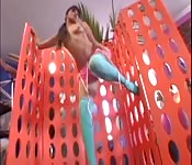 Moreninha sexy se tocando