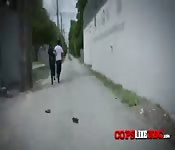 L'inseguimento finisce con una scopata