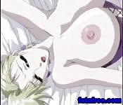 Giga peituda duplamente penetrada