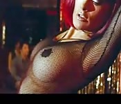 Jolie célébrité aux seins parfaits