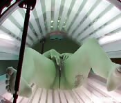 Masturbation dans le solarium